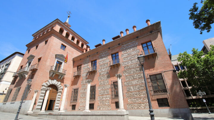 Leyendas sobre la Casa de las Siete Chimeneas