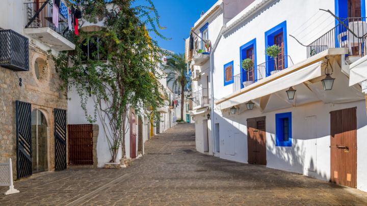 De Madrid al cielo… o a Ibiza