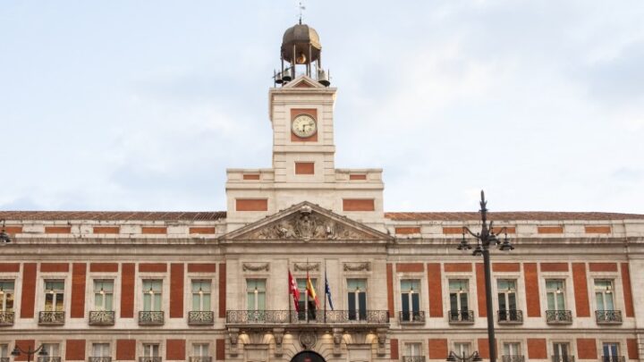 Historia del reloj de la Puerta del Sol