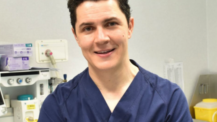 Doctor Marco Amaya: uno de los mejores Cirujanos Plásticos de Madrid