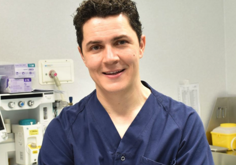 Doctor Marco Amaya: uno de los mejores Cirujanos Plásticos de Madrid