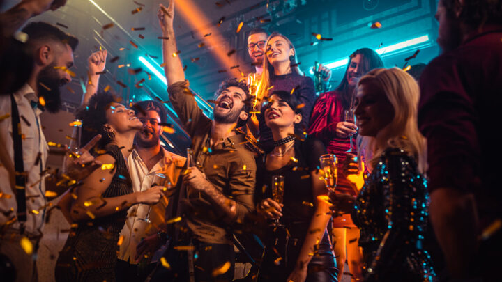 ¿Merece la pena alquilar locales para fiestas en Madrid?
