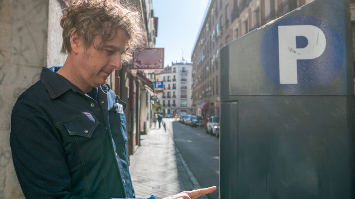 Cómo pagar la zona azul en Madrid desde el móvil