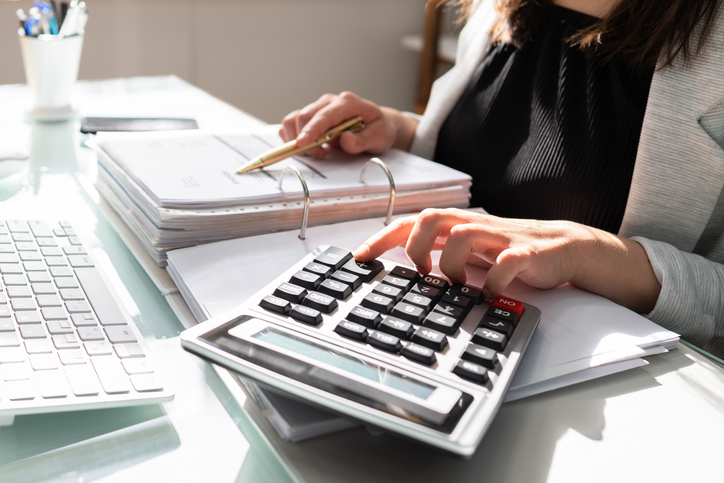 Facilita la Gestión de tu Pyme: Contabilidad y Nóminas