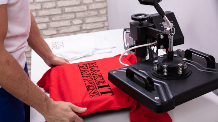 Personaliza tu moda con bordados baratos Madrid