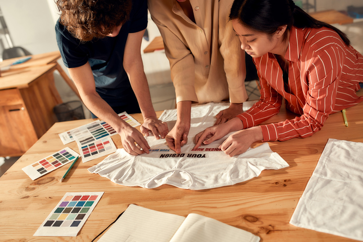 Impresión DTF en Madrid: la solución perfecta para tus proyectos textiles urgentes