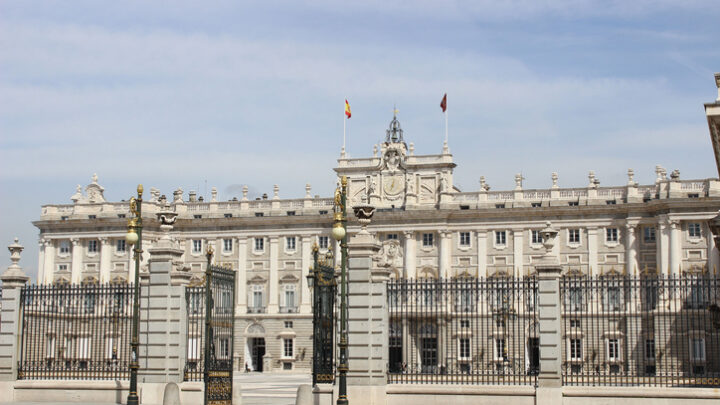El Palacio Real de Madrid: historia viva y joya monumental en el corazón de la capital