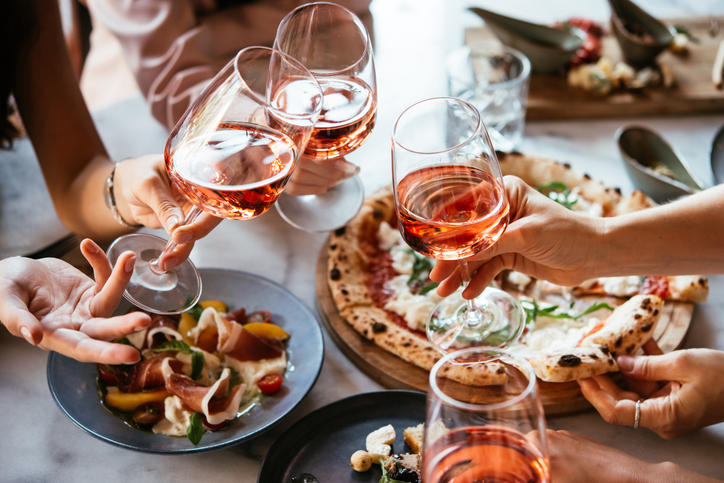 Restaurante en Alcalá de Henares Fino Bar: Descubriendo Sabores con Encanto
